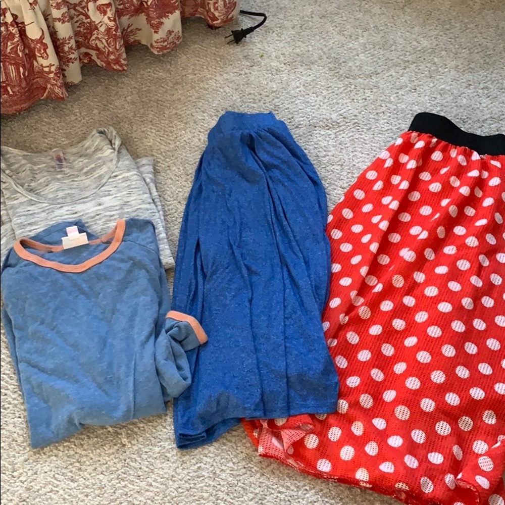 Lularoe bundle! 2 skirts and 2 shirts! EUC!